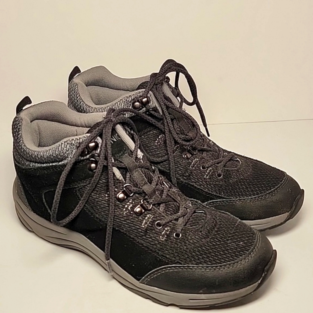 Vionic Black and Gray Women's Shoes